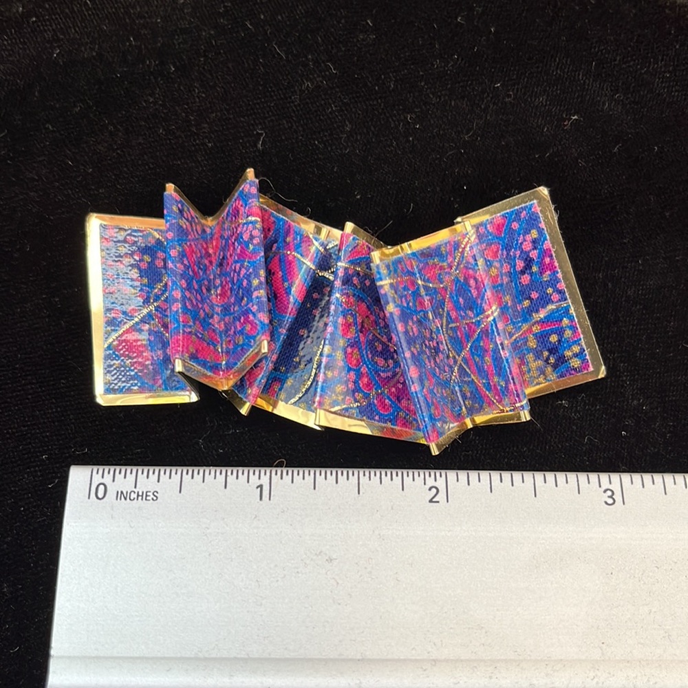 Pin - Picture 3 of 3